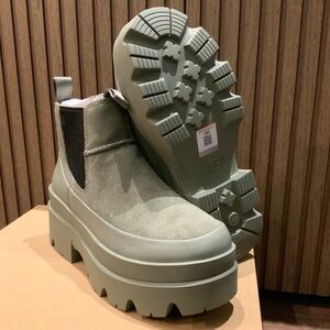 UGG® Brisbane Chelsea Boots - Suede (For Women)